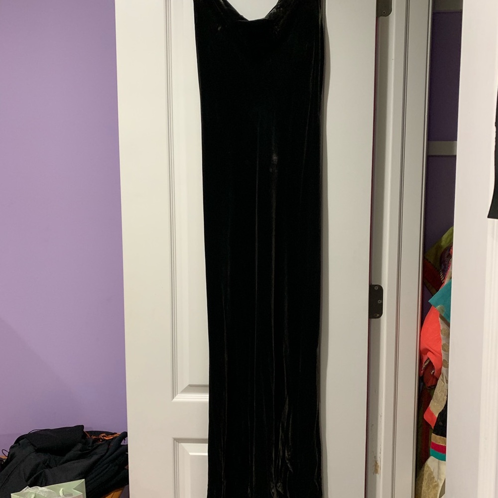 Donna Karen Signature velvet dress